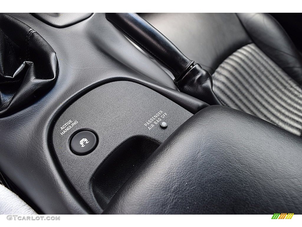 2004 Chevrolet Corvette Z06 Controls Photo #111894007