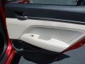 Red - Elantra SE Photo No. 13