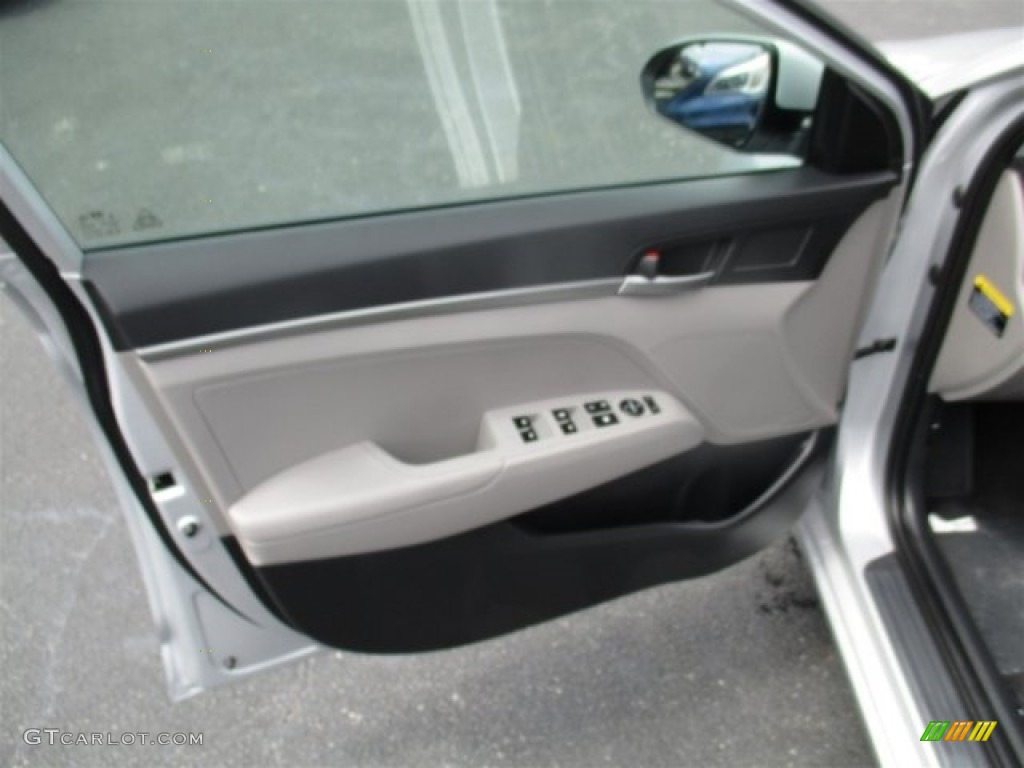 2017 Elantra SE - Silver / Gray photo #17