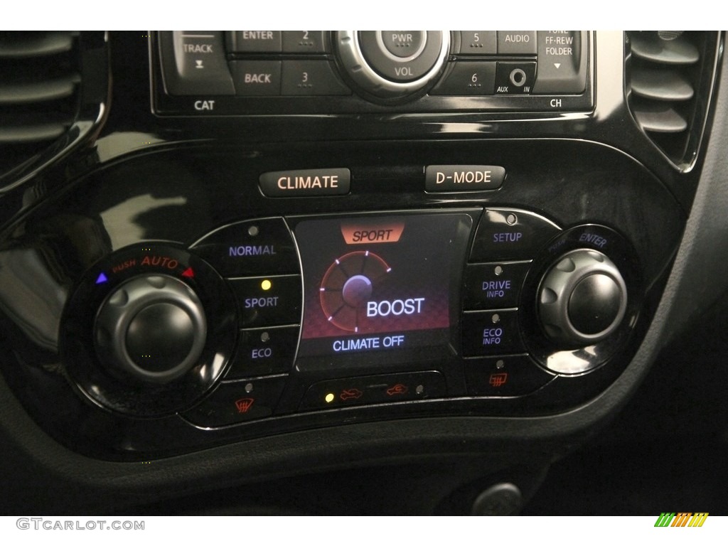 2014 Juke NISMO AWD - Pearl White / NISMO Cloth/Gray photo #10