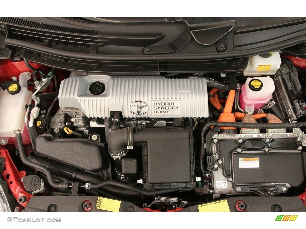 2013 Toyota Prius Two Hybrid Engine Photos