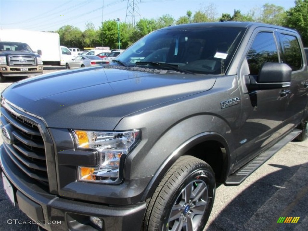 2016 F150 XLT SuperCrew 4x4 - Magnetic / Black photo #2