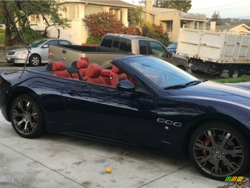 2013 GranTurismo Convertible GranCabrio Sport - Blu Oceano (Blue Metallic) / Rosso Corallo photo #4