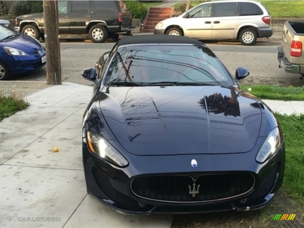 2013 GranTurismo Convertible GranCabrio Sport - Blu Oceano (Blue Metallic) / Rosso Corallo photo #5