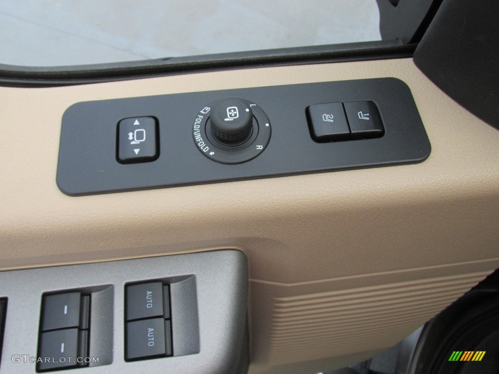2016 F250 Super Duty Lariat Crew Cab 4x4 - Caribou Metallic / Adobe photo #22