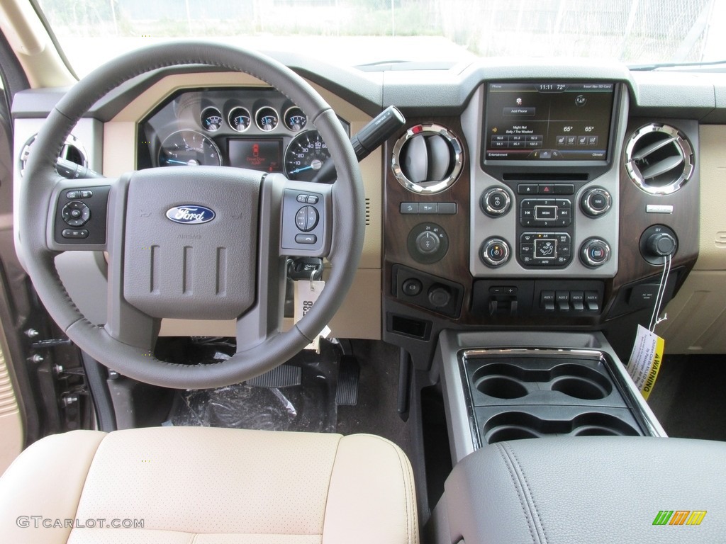 2016 F250 Super Duty Lariat Crew Cab 4x4 - Caribou Metallic / Adobe photo #26