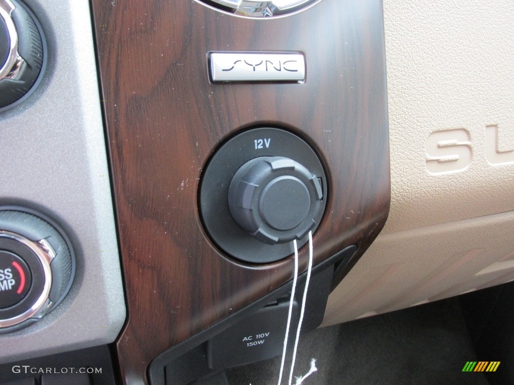 2016 F250 Super Duty Lariat Crew Cab 4x4 - Caribou Metallic / Adobe photo #31