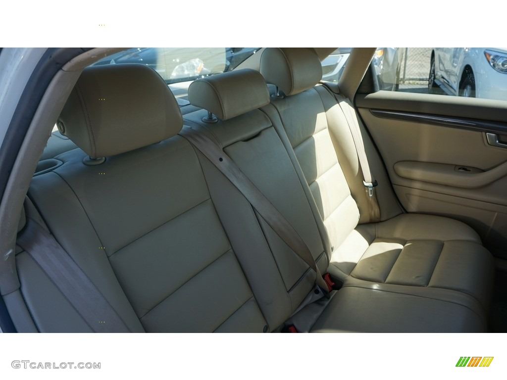 2005 A4 1.8T quattro Sedan - Arctic White / Beige photo #11
