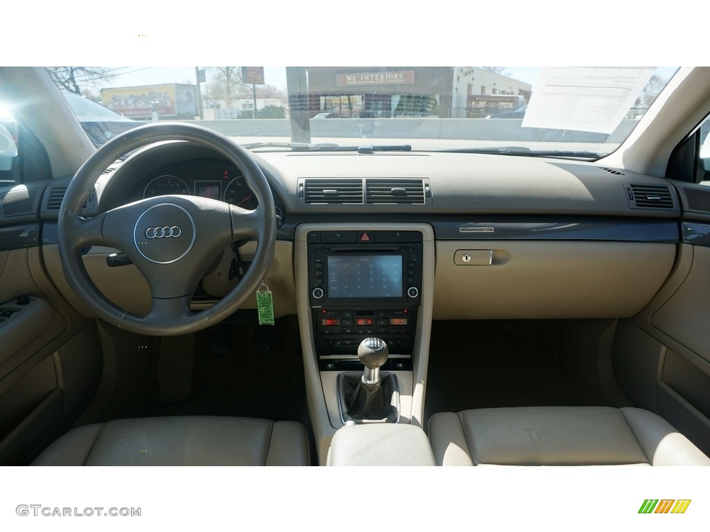 2005 A4 1.8T quattro Sedan - Arctic White / Beige photo #13