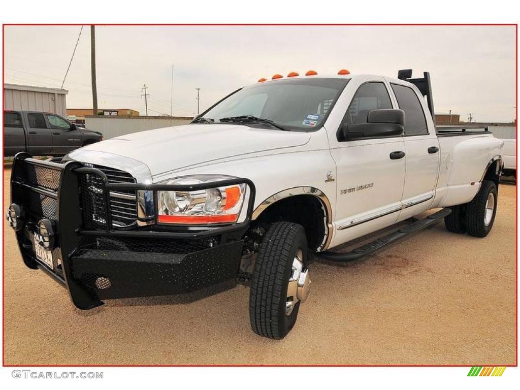 2006 Ram 3500 Laramie Quad Cab 4x4 Dually - Bright White / Medium Slate Gray photo #1