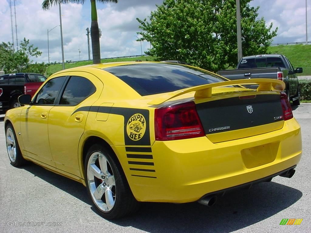 2007 Charger SRT-8 Super Bee - Detonator Yellow Clearcoat / Dark Slate Gray photo #4