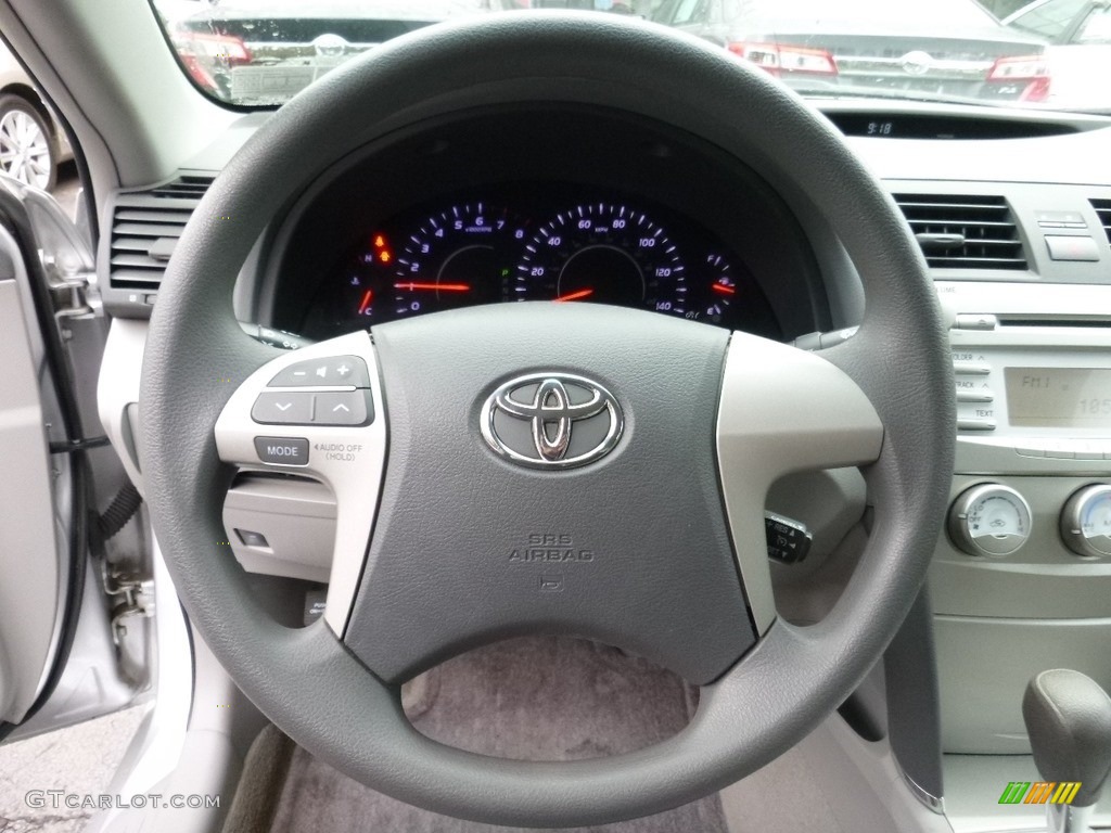 2011 Camry LE - Classic Silver Metallic / Ash photo #18