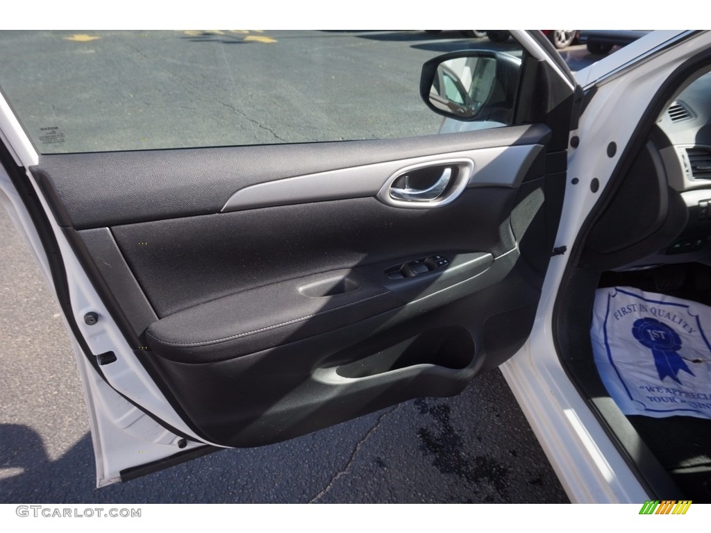 2014 Sentra SV - Aspen White / Charcoal photo #11