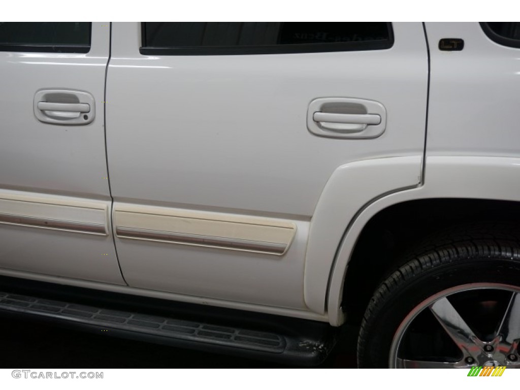 2005 Tahoe LT 4x4 - Summit White / Gray/Dark Charcoal photo #83