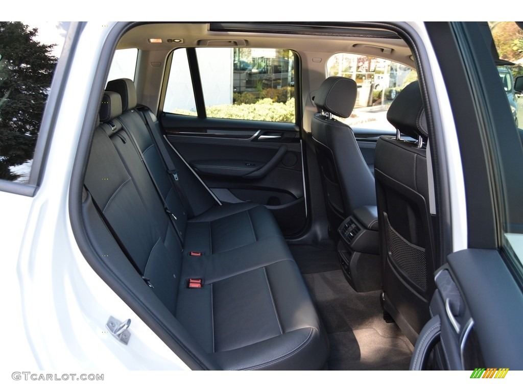 2016 BMW X3 xDrive28d Rear Seat Photos