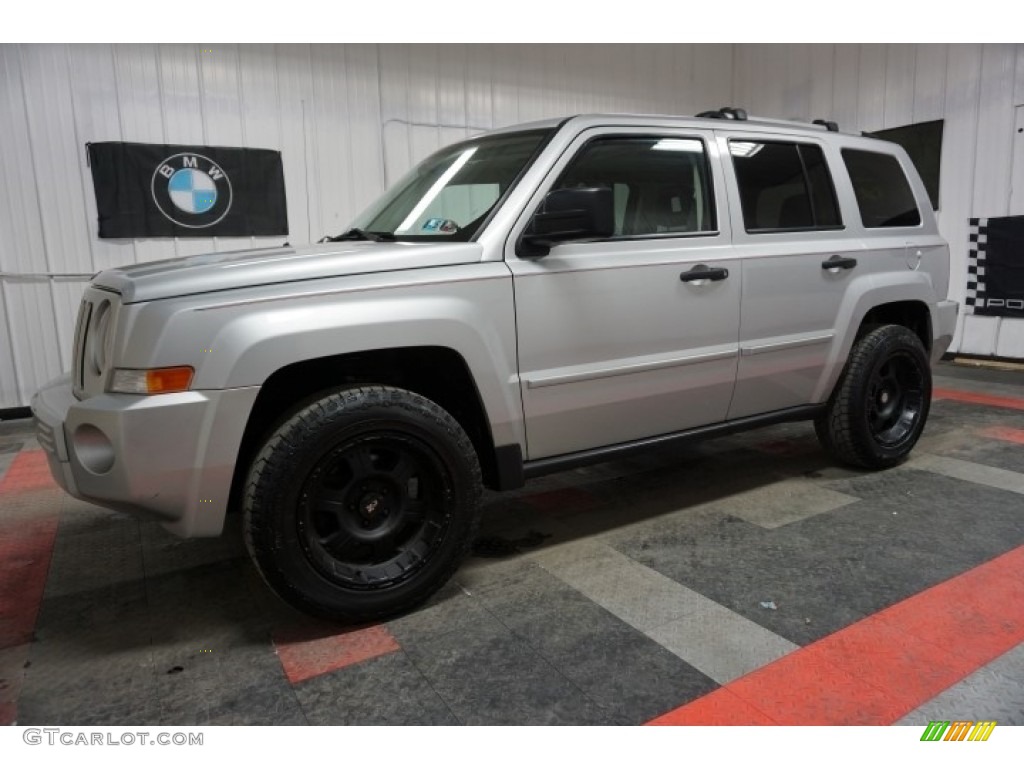 2007 Patriot Limited 4x4 - Bright Silver Metallic / Pastel Slate Gray photo #2