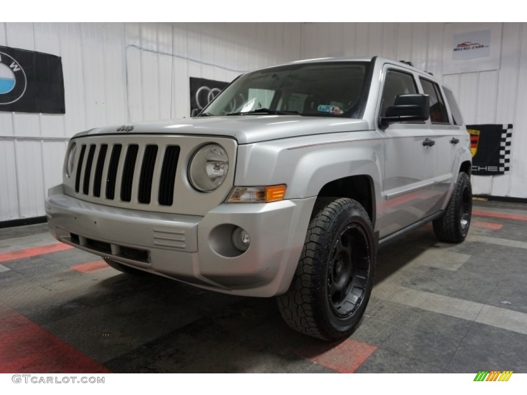 2007 Patriot Limited 4x4 - Bright Silver Metallic / Pastel Slate Gray photo #3