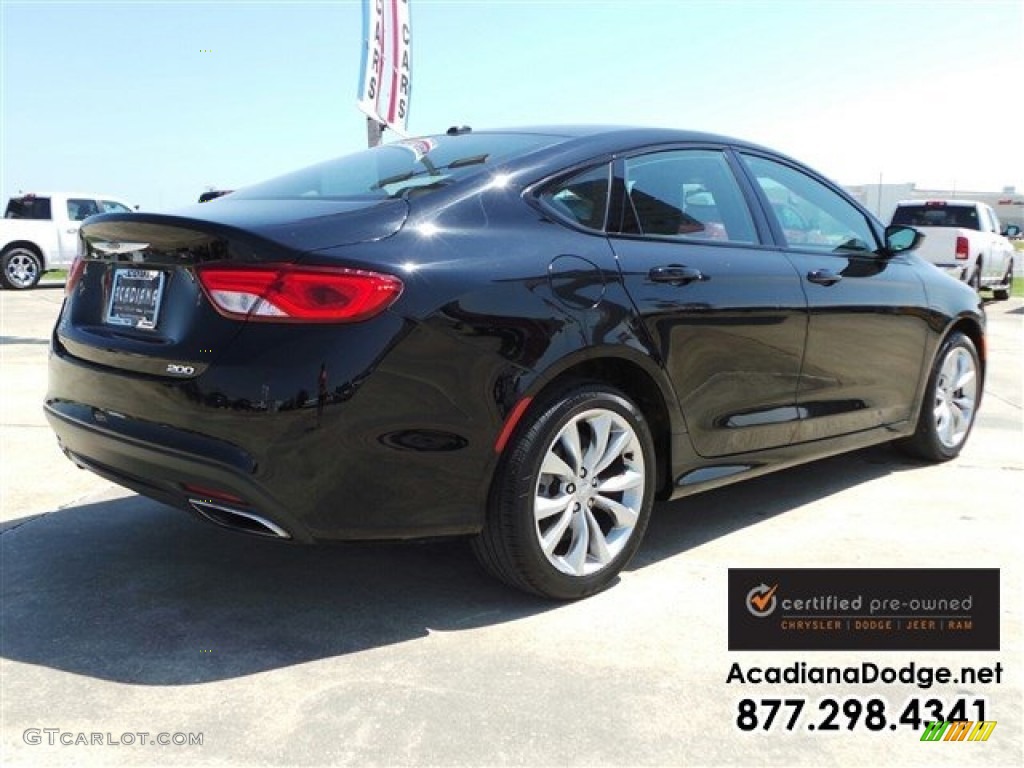2015 chrysler 200 s black