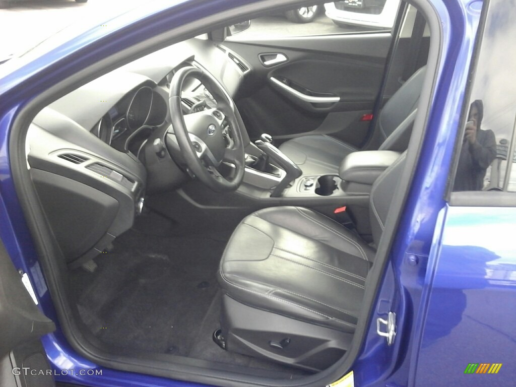 2013 Focus SE Sedan - Performance Blue / Charcoal Black photo #7