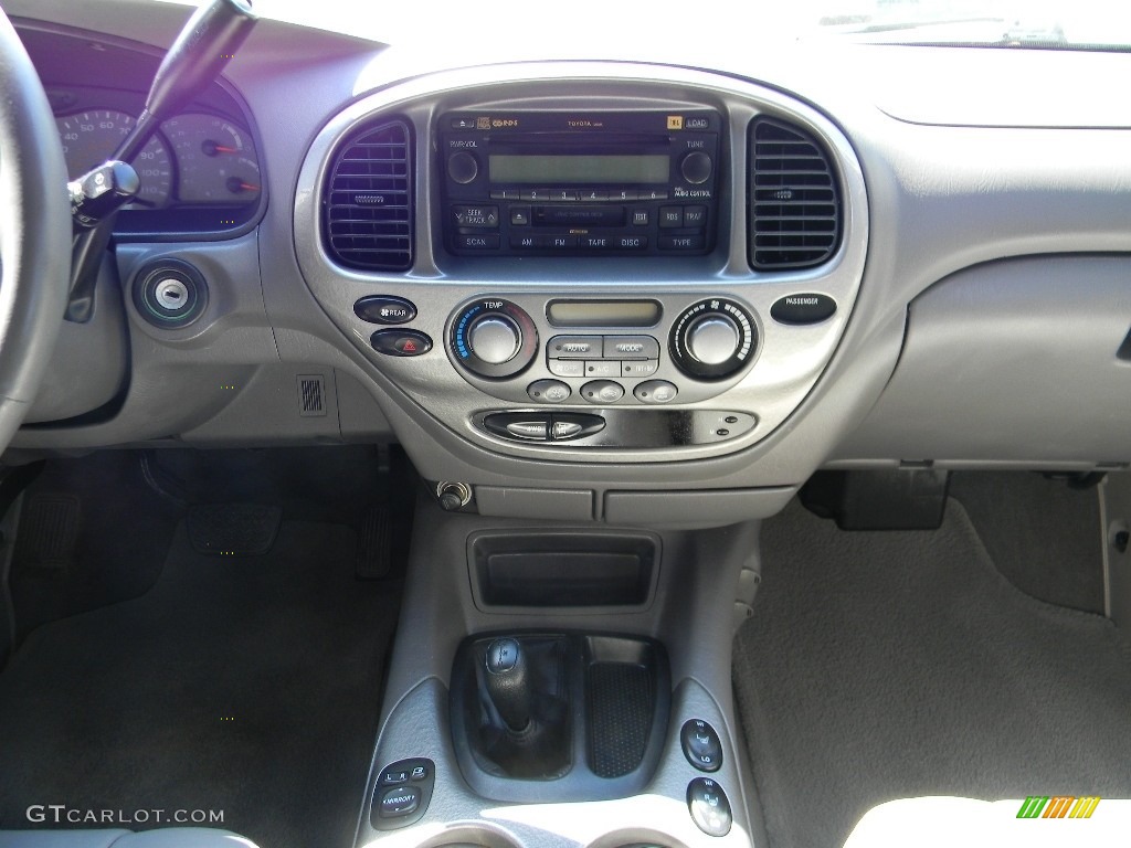 2004 Sequoia Limited 4x4 - Phantom Gray Pearl / Oak photo #15