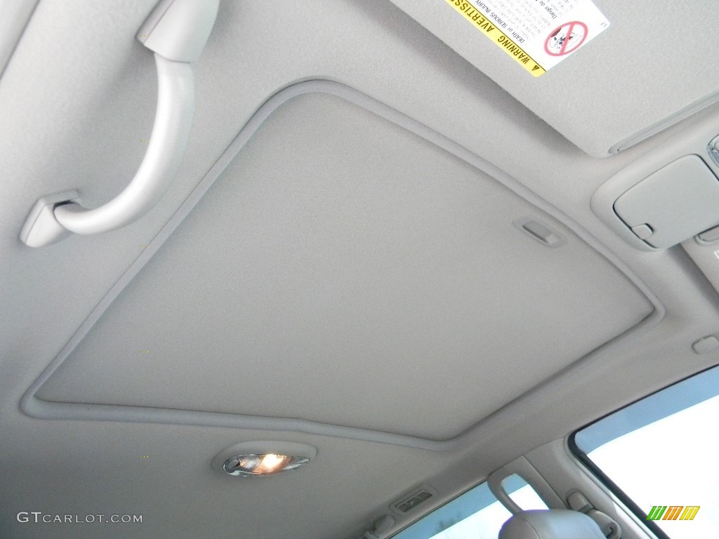 2004 Sequoia Limited 4x4 - Phantom Gray Pearl / Oak photo #23