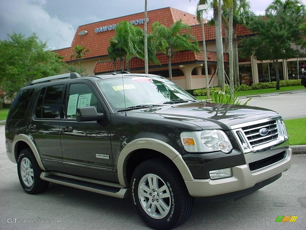 2006 Explorer Eddie Bauer - Dark Stone Metallic / Camel photo #1