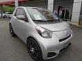 Classic Silver Metallic - iQ  Photo No. 4