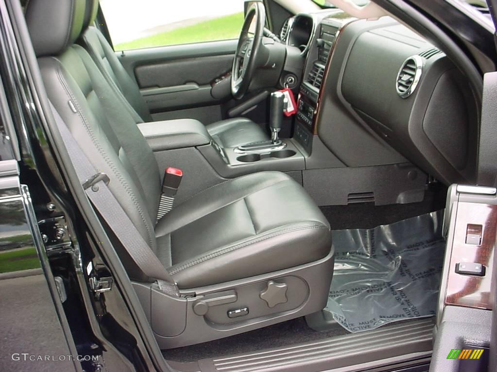 2007 Explorer Limited - Black / Black photo #12