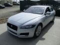 Glacier White - XF 35t AWD Photo No. 8
