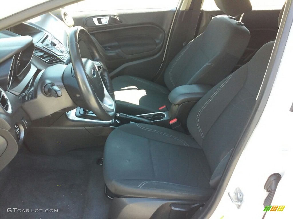 2015 Fiesta SE Hatchback - Oxford White / Charcoal Black photo #9