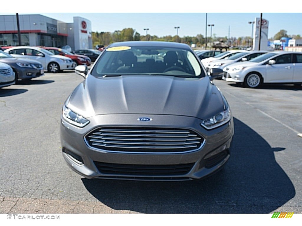 2014 Fusion SE - Sterling Gray / Charcoal Black photo #24