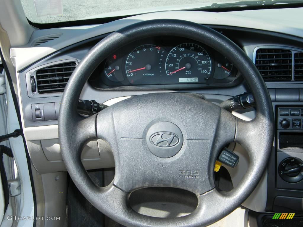 2002 Elantra GLS Sedan - Nordic White / Beige photo #18