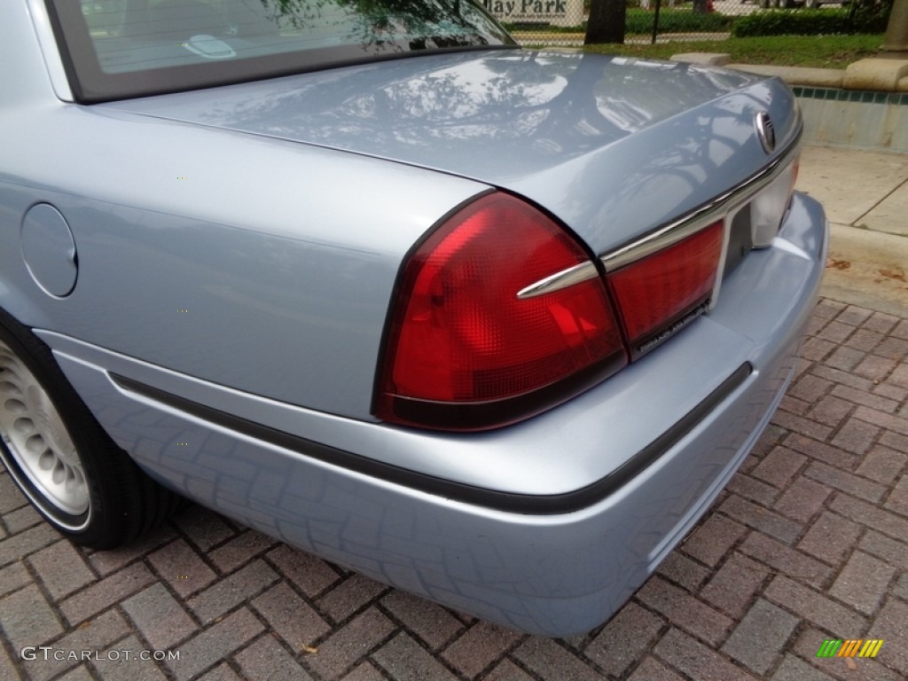 2000 Grand Marquis LS - Light Blue Metallic / Deep Slate Blue photo #26