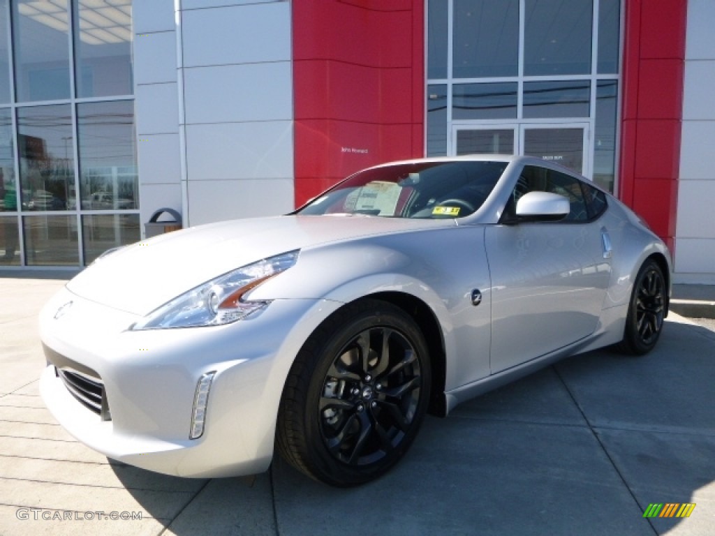 2016 370Z Coupe - Brilliant Silver / Black photo #11