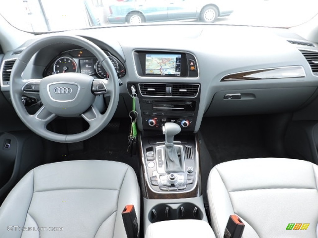 2013 Q5 2.0 TFSI quattro - Cuvee Silver Metallic / Steel Grey photo #6