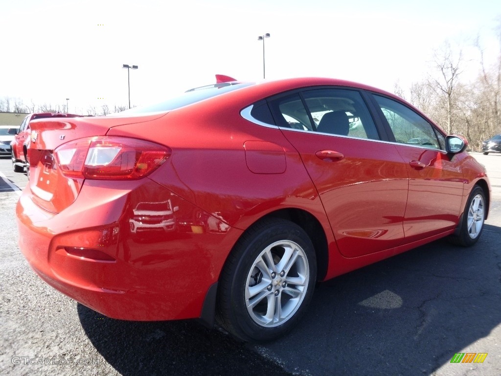 2016 Cruze LT Sedan - Red Hot / Jet Black photo #5