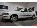 Ice White - S60 2.5T Photo No. 2