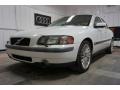 Ice White - S60 2.5T Photo No. 3