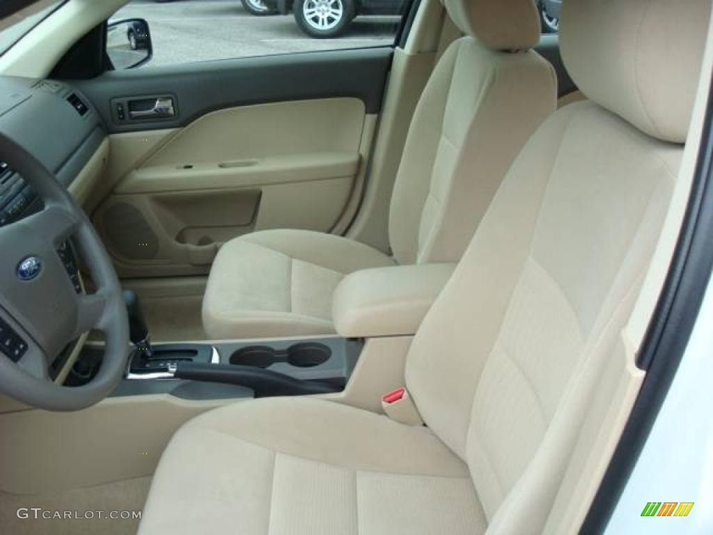 2008 Fusion SE V6 - White Suede / Camel photo #10