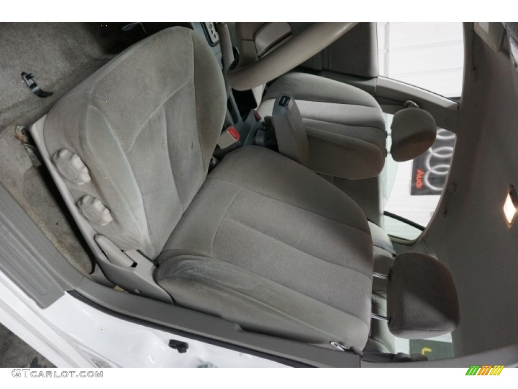 2002 Altima 2.5 S - Satin White / Frost Gray photo #23