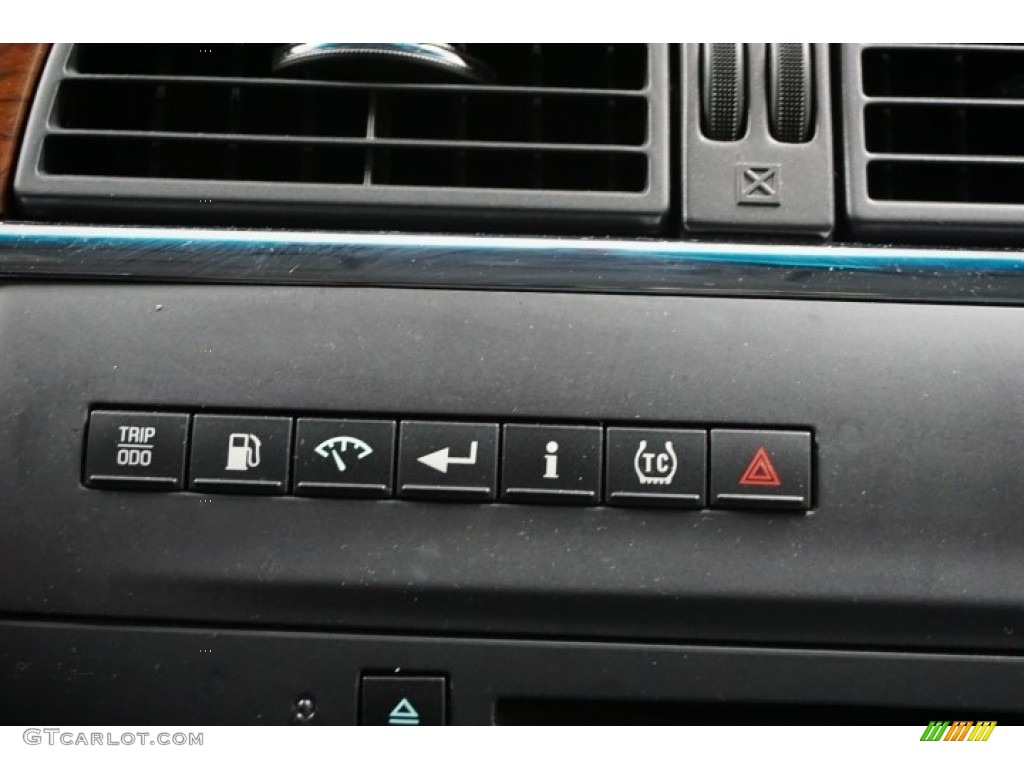 2006 LaCrosse CXL - Platinum Metallic / Gray photo #41