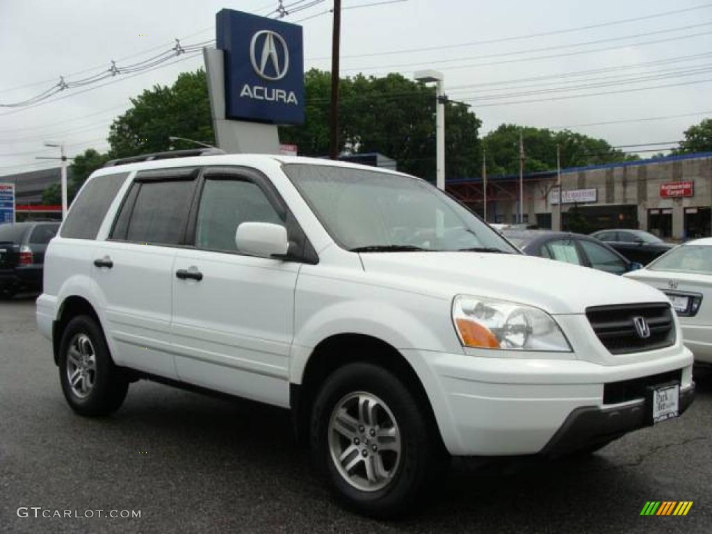 Taffeta White Honda Pilot