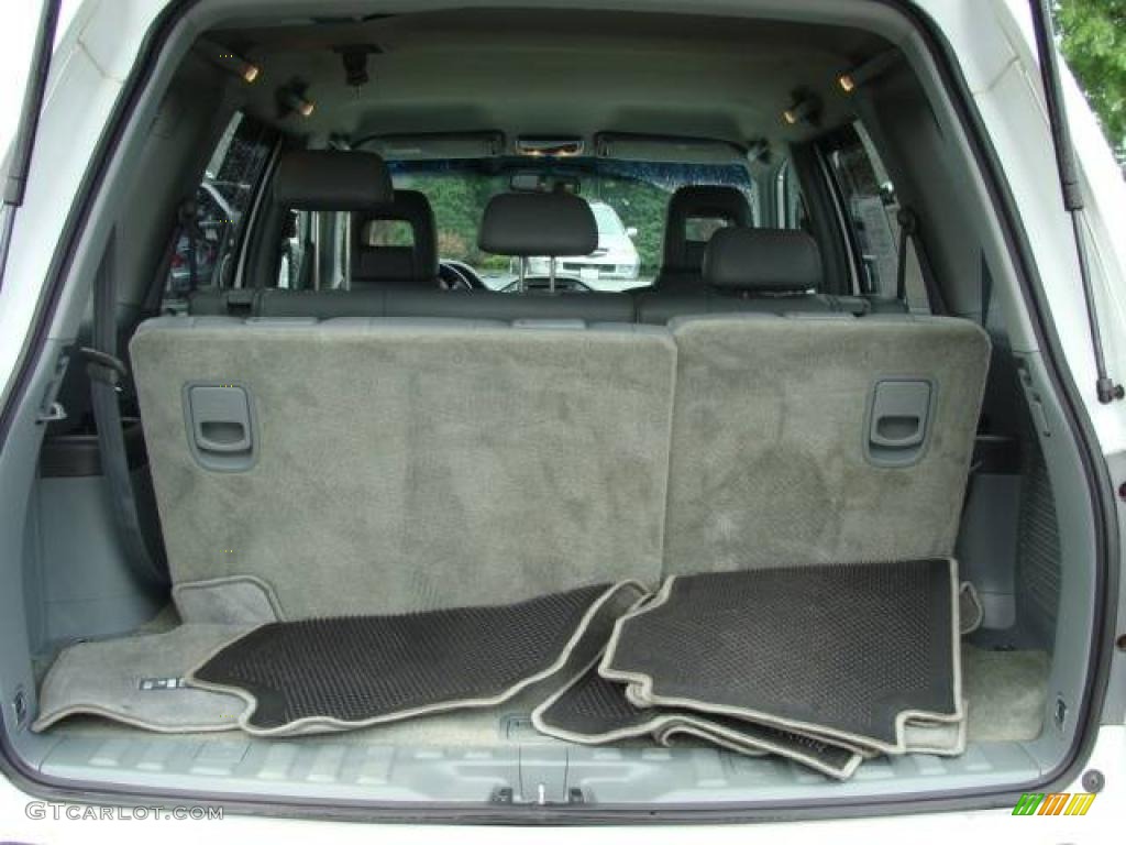 2004 Pilot EX-L 4WD - Taffeta White / Gray photo #15