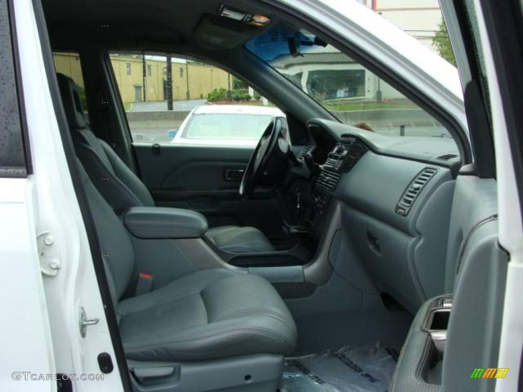 2004 Pilot EX-L 4WD - Taffeta White / Gray photo #19