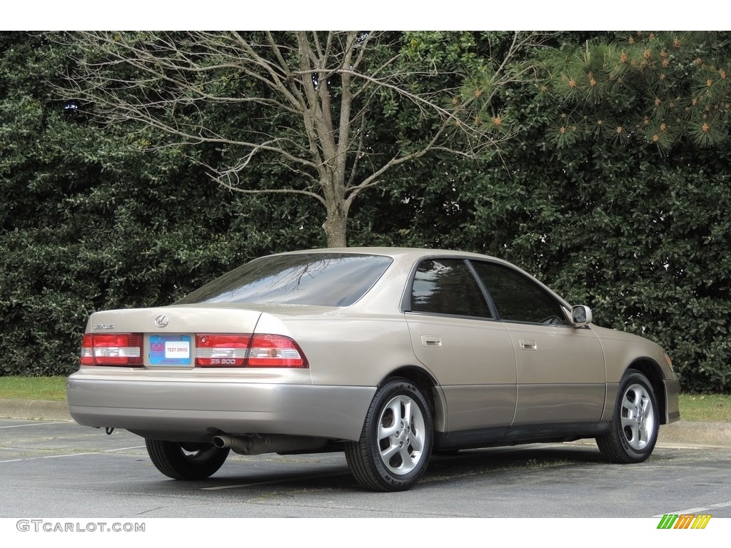 2001 ES 300 - Cashmere Beige Metallic / Ivory photo #25