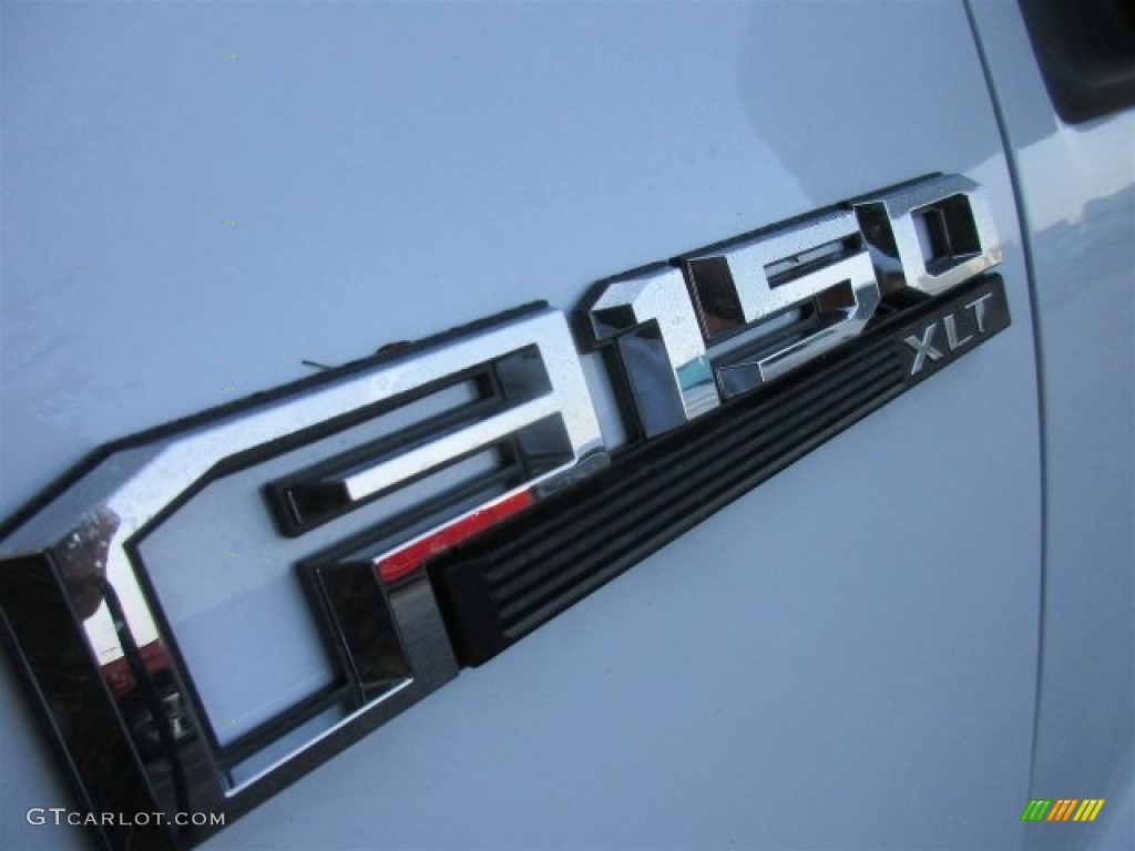 2016 F150 XLT SuperCrew 4x4 - Oxford White / Medium Earth Gray photo #3