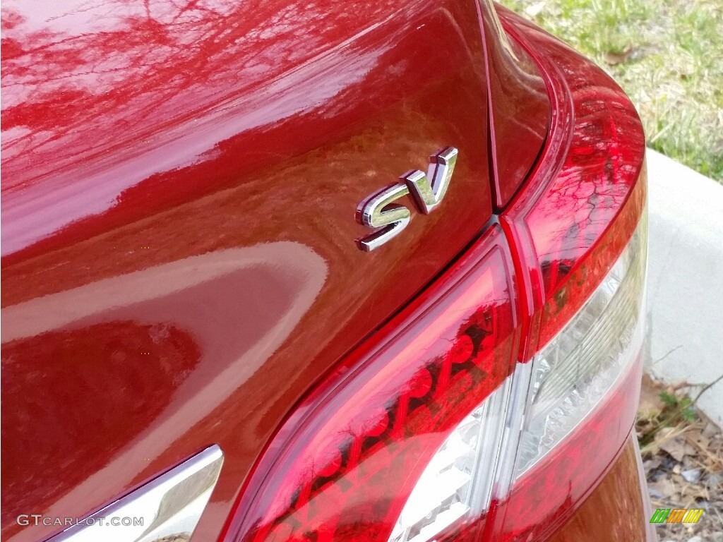 2014 Sentra SV - Red Brick / Charcoal photo #9