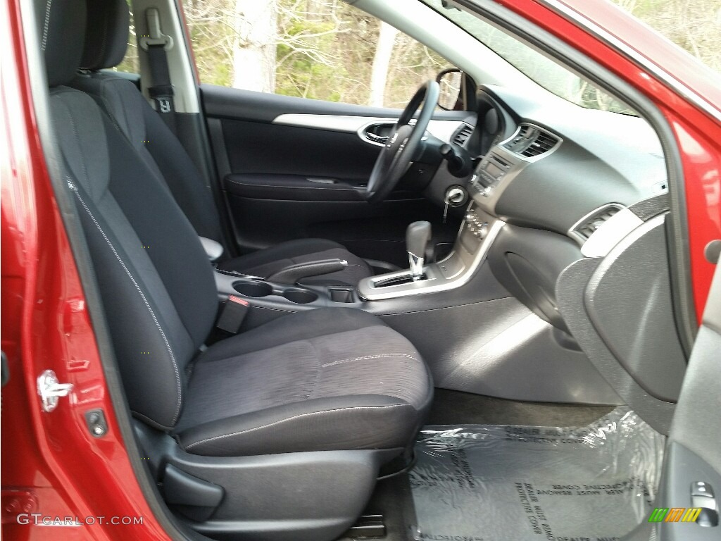 2014 Sentra SV - Red Brick / Charcoal photo #10