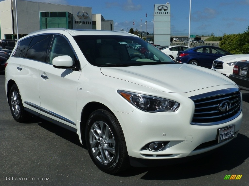 Majestic White Infiniti QX60