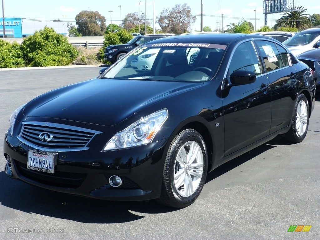 2015 Q40 Sedan - Black Obsidian / Graphite photo #14